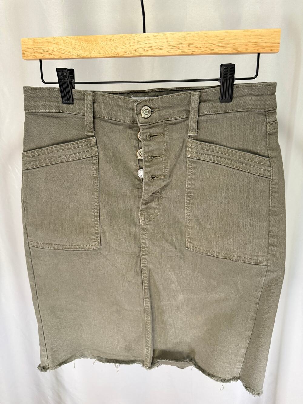 Flying Monkey Women’s 28 Olive Green Denim Skirt Button Fly Raw Hem Stretch